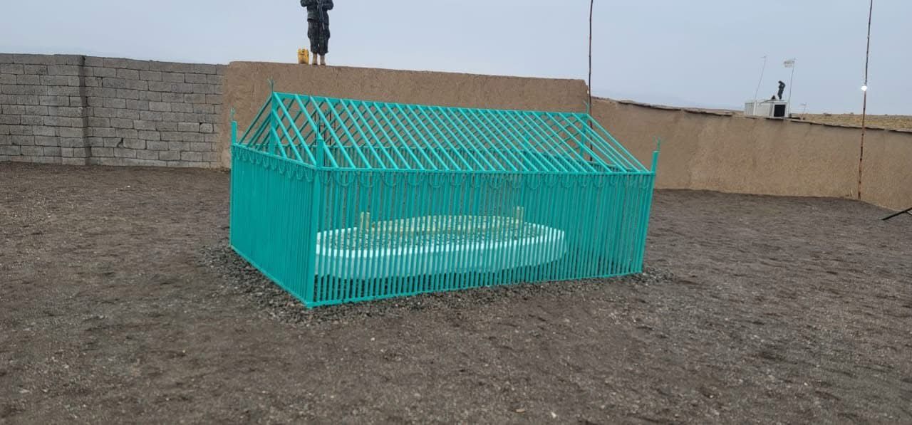 طالبانو خپلو لوړ پوړو غړو ته امر کړی چې د دوی له اجازې پرته دې د ملا عمر قبر ته نه ځي