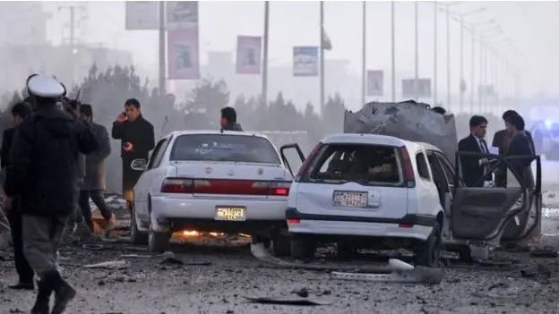 حمله طالبان به کارمندان گروه رسانه‌ای موبی در کابل در جدی ۱۳۹۴ دستکم هفت کشته برجا گذاشت