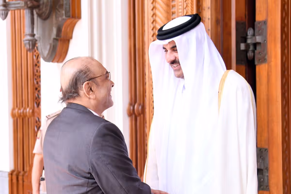 رئیسجمهور پاکستان با مقامهای بلندپایه قطری درباره افغانستان گفتوگو کرد