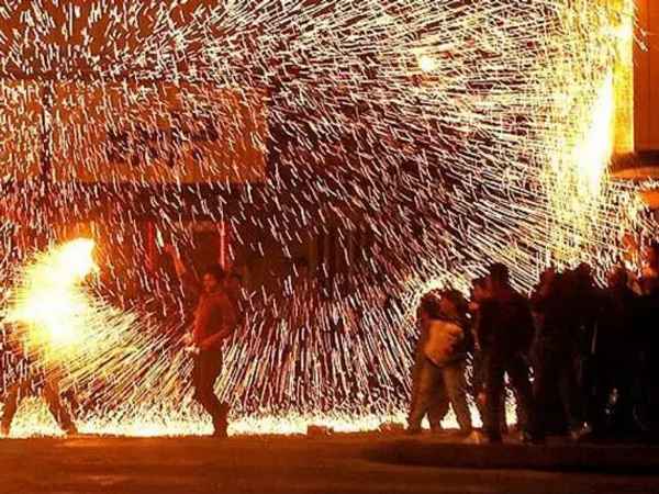 مراسم چهارشنبه‌سوری در ایران ۱۵ کشته برجای گذاشت