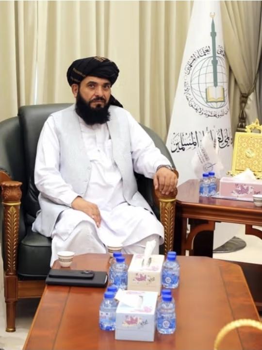 په دوحه کې د طالبانو سفیر د کویټ له سفیر سره د دیپلوماتیکو اړیکو پر پراختیا غږېدلی