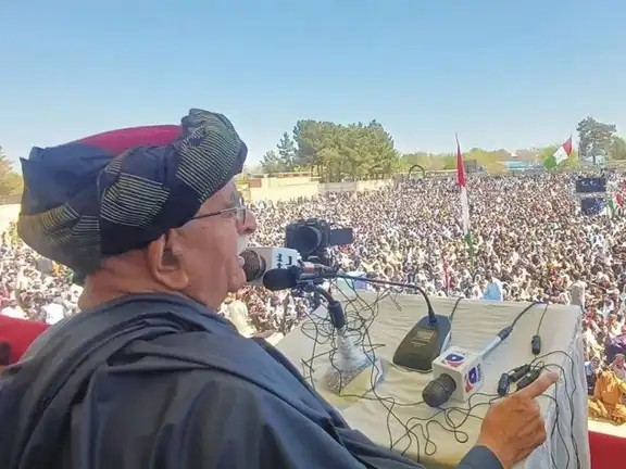 محمودخان اڅکزی: څوک چې د افغانستان پر استقلال خوا نه بدوي، نه پښتون دی او نه مسلمان