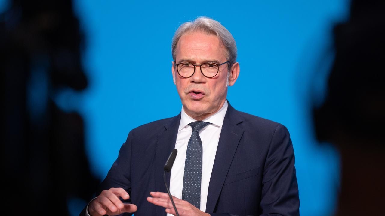 مقام آلمانی: برای اخراج پناهجویان مجرم و‌ خطرناک لازم نیست با طالبان توافق شود