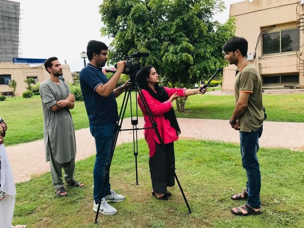 د خبریالانو ملاتړ سازمان پاکستان کې د افغان خبریالانو د خوندیتوب لپاره د همکارۍ غوښتنه کړې