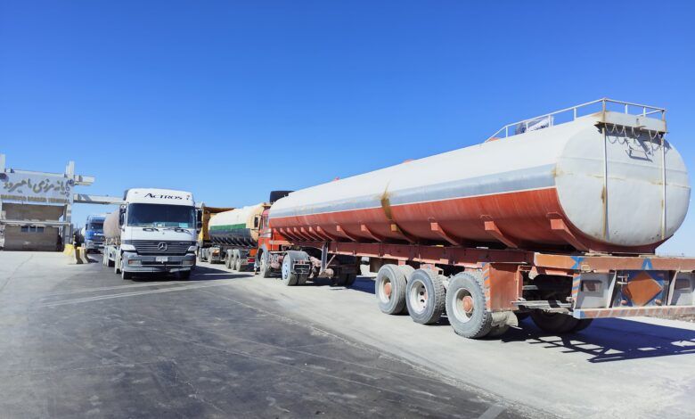 طالبان: له ایران څخه تر يو نيم میلیون ټن زيات توکي د فراه له لارې افغانستان ته وارد شوي