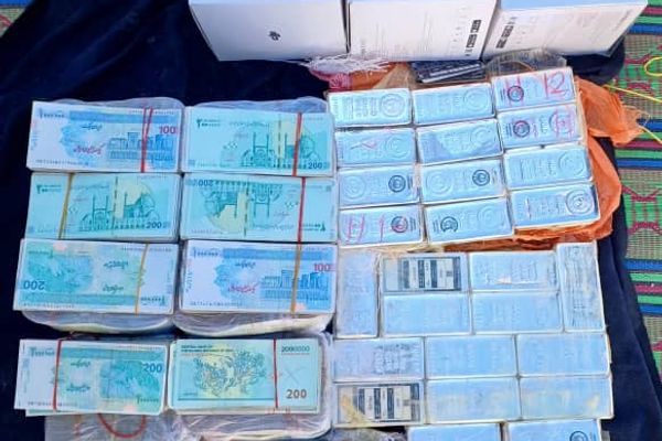 طالبان: پاکستان ته د ډرون کمرو، نغدو پیسو او سپینو زرو له قاچاق کېدو مخنیوی شوی