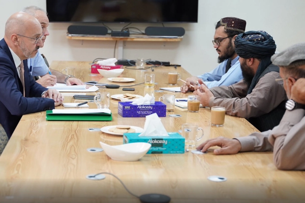 سلوانیا له طالبانو سره د ماین پاکۍ او روغتیايي کلینیکونو د ملاتړ پر دوام خبرې کړې دي