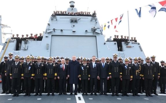 ترکیه دومین ناو جنگی «پیاناس خیبر» را به پاکستان تحویل داد