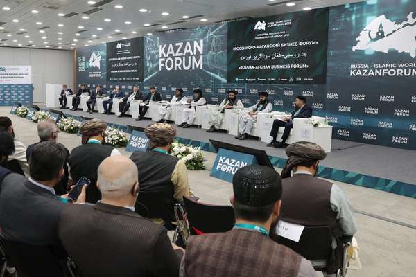 نشست کازان؛ طالبان خواستار کمک روسیه برای ساخت خطآهن و تونل اضافی در سالنگ شد