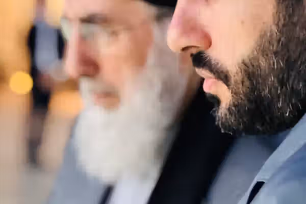 فرزند حکمتیار:اگر طالبان حق دارند از راه جنگ به قدرت برسند، دیگران نیز حق دارند