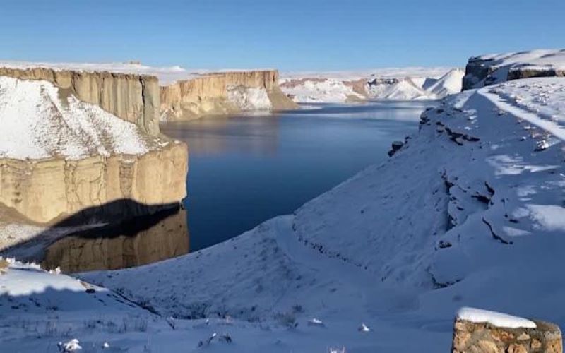 گزارش رویترز از تاثیر طالبان بر بامیان؛ جای خالی گردشگران در دریاچه‌های کوهستانی افغانستان