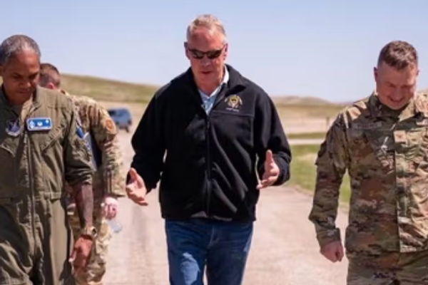 عضو في الكونغرس: طالبان تستخدم الأسلحة الأميركية لتوسيع نطاق عدم الاستقرار