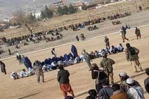 طالبان دو زن و چهار مرد را در سمنگان و بلخ در ملاء عام شلاق زد