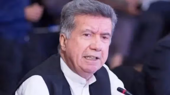 ختک: کشورهای محروم از دانش نمیتوانند از خود دفاع کنند