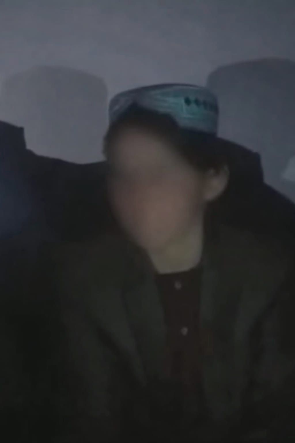 بازداشت و اعتراف اجباری دختر پسرانه‌پوش که می‌گوید مجبور است کار کند