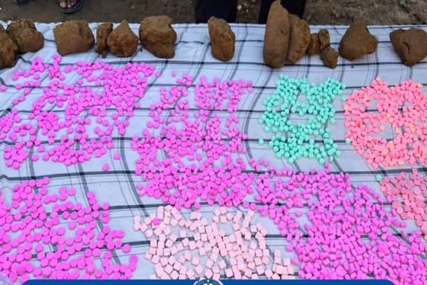 طالبان از کشف و ضبط بیش از شش هزار تابلیت نشئهآور در خوست خبر داد