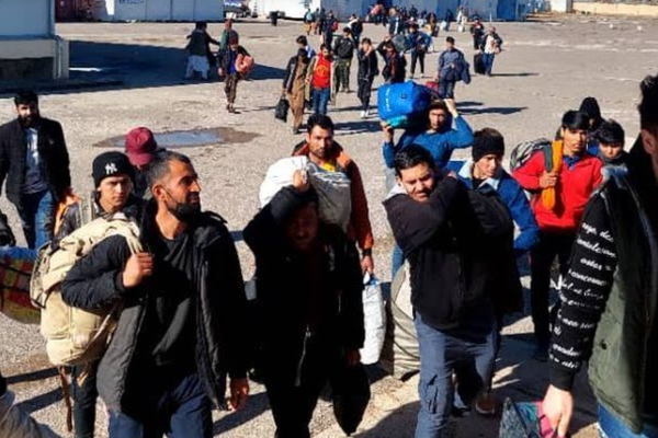 Over 90,000 Afghan Immigrants Returned to Afghanistan This Year, Says Iranian Official