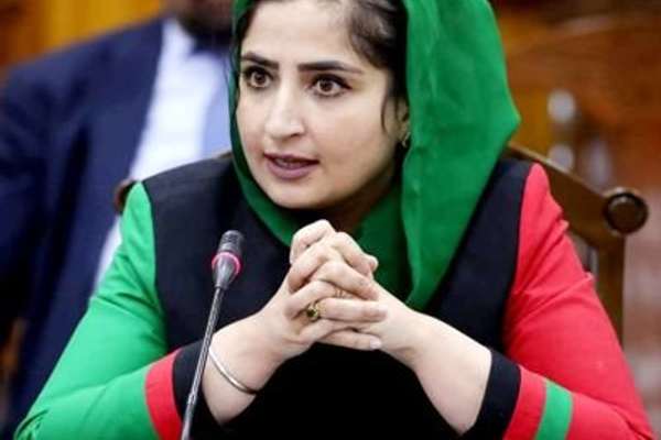 انارکلي هنریار: ازبکي ژبه زموږ د هویت او فرهنګ سمبول او د نیکونو ویاړلی میراث دی