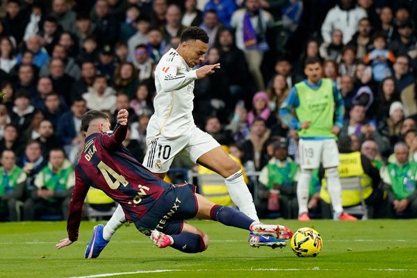 رئال مادرید با دو گل لوانته را شکست داد و به صدر جدول لالیگا نزدیک شد