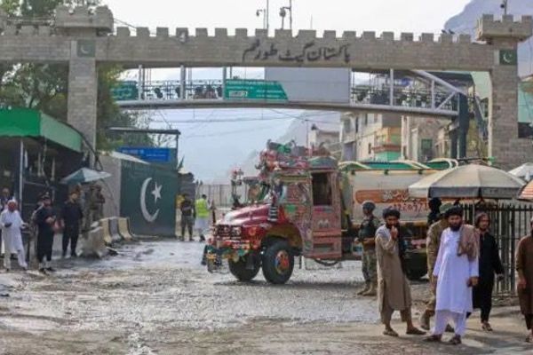 طالبانو د تورخم بندر له لارې د صادراتو لپاره ځانګړي ساعتونه وټاکل