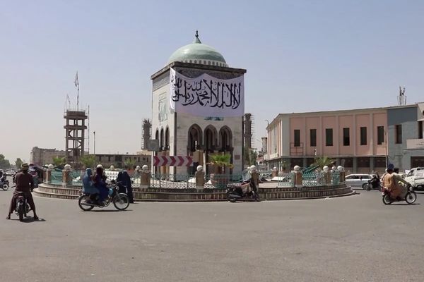 په کندهار کې وسله وال برید؛ ناپېژندو کسانو په سپین بولدک کې یو ولسي وګړی وژلی دی