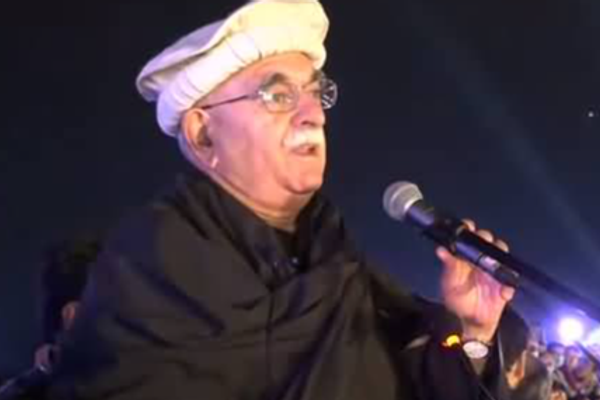 اڅکزی: امریکا او روس دواړه د افغانستان پوروړي دي، خو افغانان لا هم د جګړو بیه پرېکوي