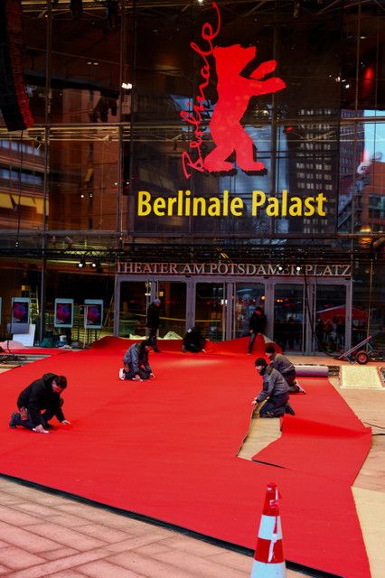  شهر بانو سادات:« په افغانستان کې چې څومره خلک زه پېژنم ټول غواړي له هېواده ووځي»