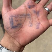 Arrests Of Afghans In Pakistan Rise Elevenfold, Says UNHCR