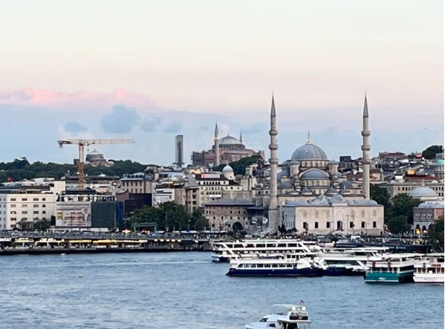 اليوم الثالث من محادثات طالبان وباكستان ينتهي بلا نتائج