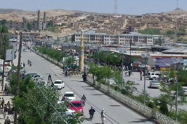 منابع میگویند طالبان در غور بیش از ۱۰ نفر را به اتهام همکاری با روند سبز بازداشت کرد