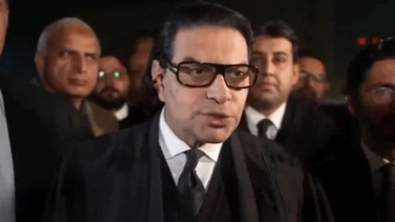 تحریک انصاف: په اسلام اباد کې د تېرې ورځې په لاریونونو کې ۲۰ کسان وژل شوي