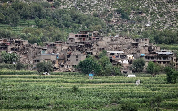 د نړۍوال بانک راپور: ختیځ کې زلزلې خلکو ته د ۱۸۳مېلیونه ډالرو په ارزښت مالي زیانونه اړولي