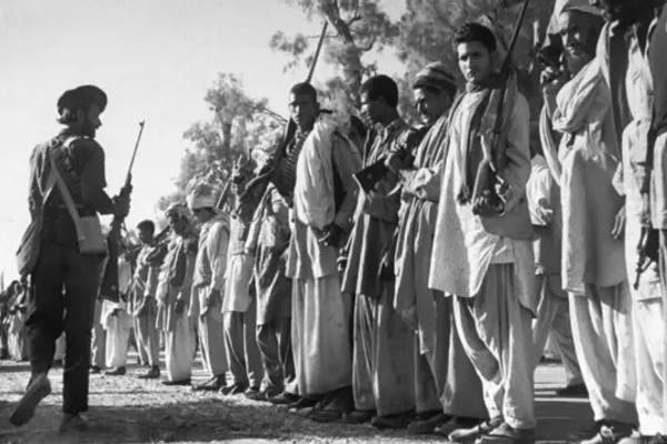 د تشدد په ورځ د عدم تشدد پوښتنه؛ د افغانستان او پښتونخوا د لسګونه کاله تشدد تر شا څه دي؟