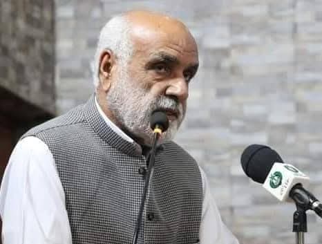 وسله‌والو د بلوچستان په مستونګ کې د ګوادر پوهنتون مرستیال مشر په ګډون څلور کسان تښتولي دي