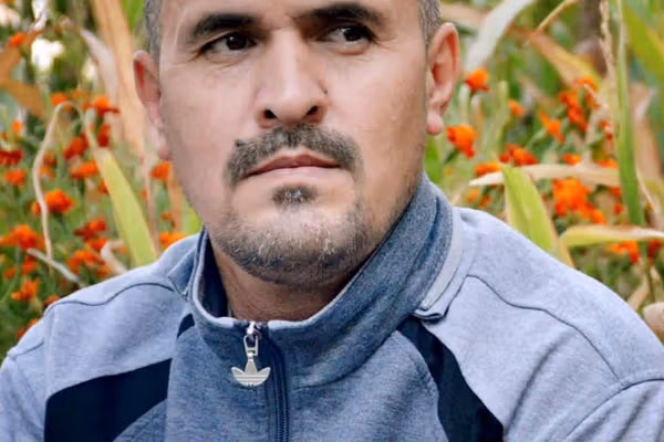 طالبانو په پنجشير کې د تېر جمهوري نظام يو پوځي نيولی