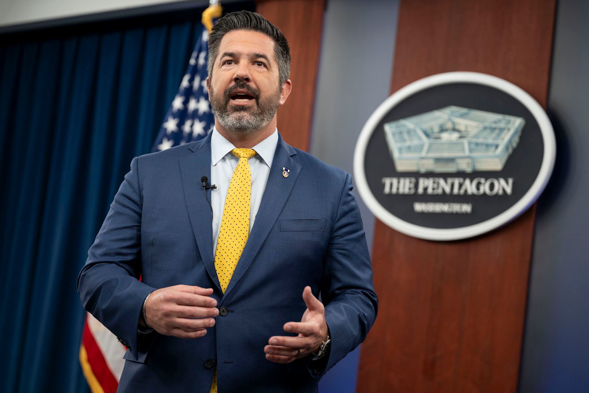 سخنگوی پنتاگون: تماشای تسلیم‌کردن افغانستان برایم فوق‌العاده دشوار بود