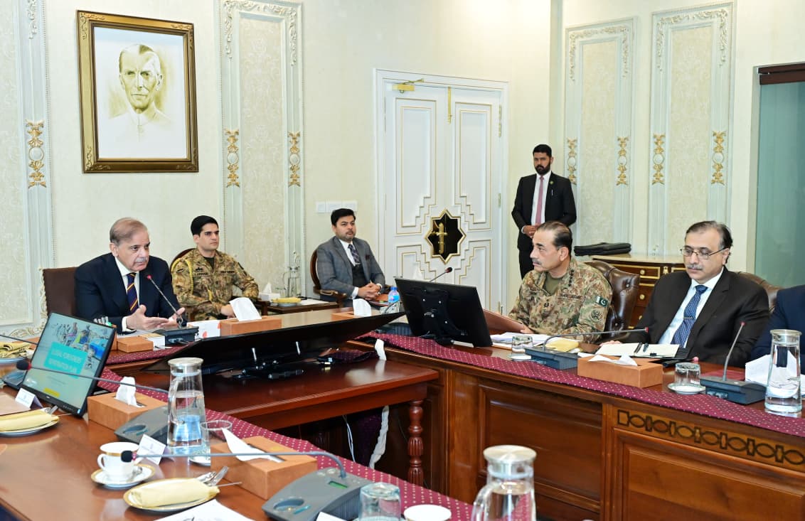 شهباز شریف وايي نور په پاکستان کې د افغان کډوالو د استوګنې موده نه تمدیدوي