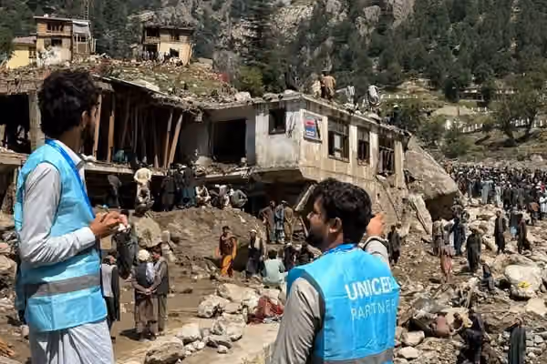 یونېسف: په دوو اونیو کې سېلابونو ۲۶ کسان مړه او ۱۳۱ نور ټپيان کړي دي
