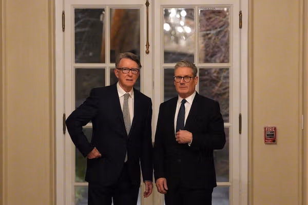 نخستوزیر بریتانیا از قربانیان پرونده اپستین عذرخواهی کرد