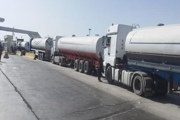 Taliban Return 166 Low-Quality Fuel Tankers To Iran, Tajikistan