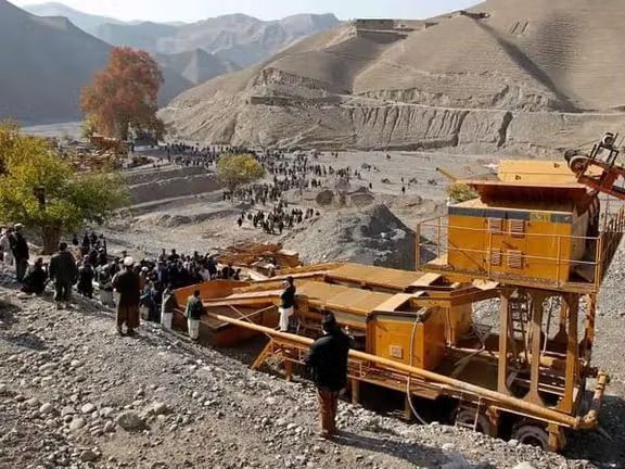 طالبان می‌گوید در حال استخراج بیش از ۲۰۰ معدن افغانستان است