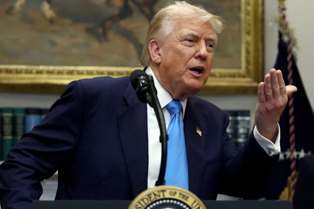 پاسخ ترامپ به تهدیدهای مدودف: ۲ زیردریایی اتمی را در منطقه مستقر کردم