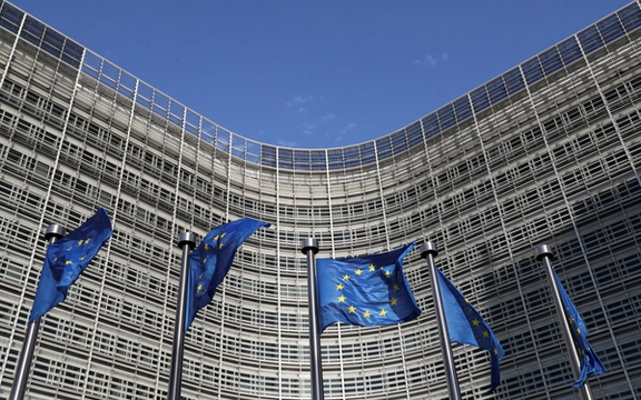 اروپايي ټولنه: د طالبانو د مشرانو په اړه د جرمونو نړیوالې محکمې حکم په پام کې نیسو