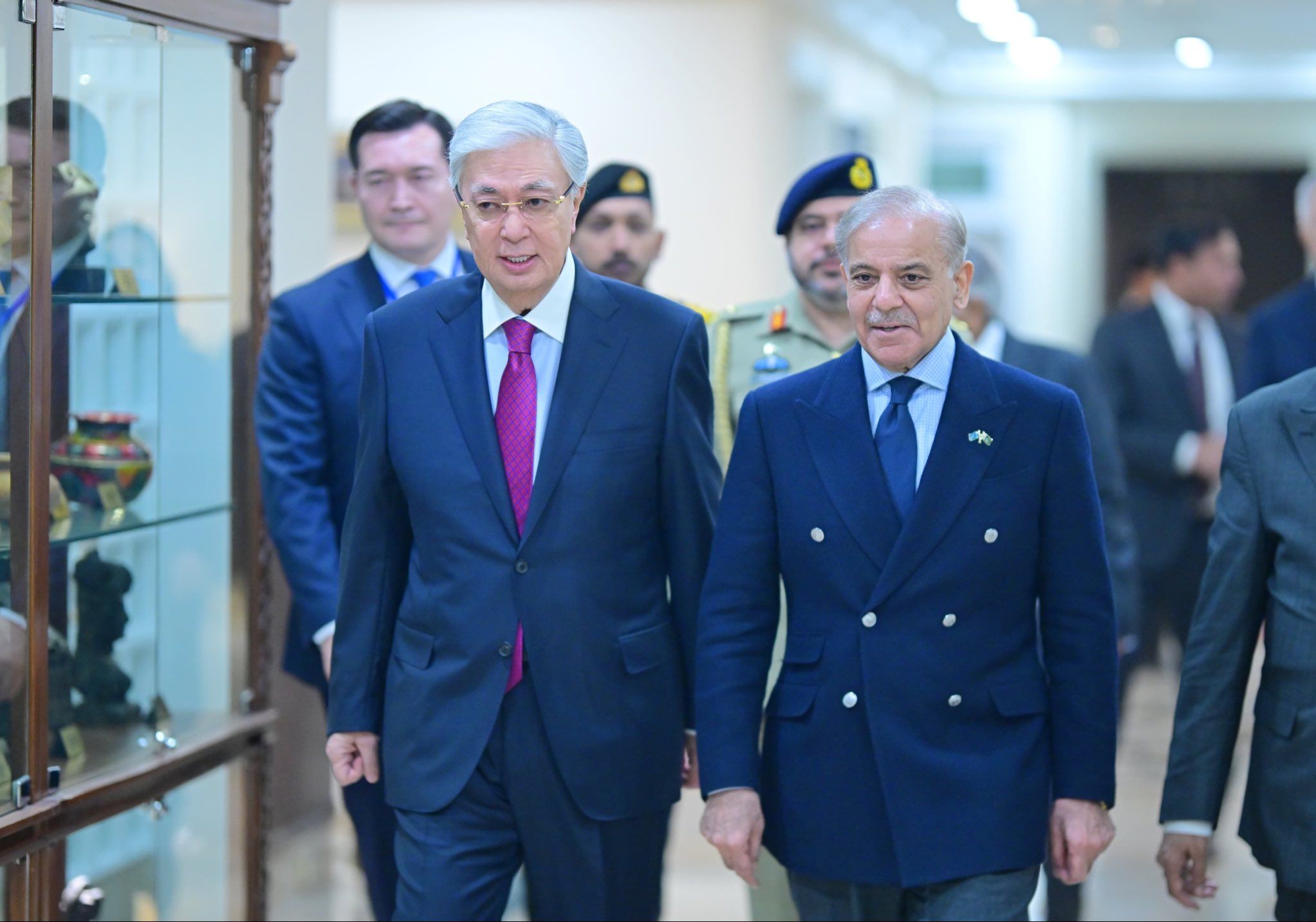 پاکستان و قزاقستان نزدیک به ۴۰ تفاهمنامه همکاری امضا کردند