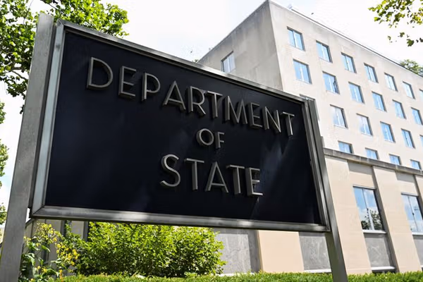 وزارت خارجه امریکا به افغانستان اینترنشنال: طالبان فورا تمام امریکاییها را آزاد کند