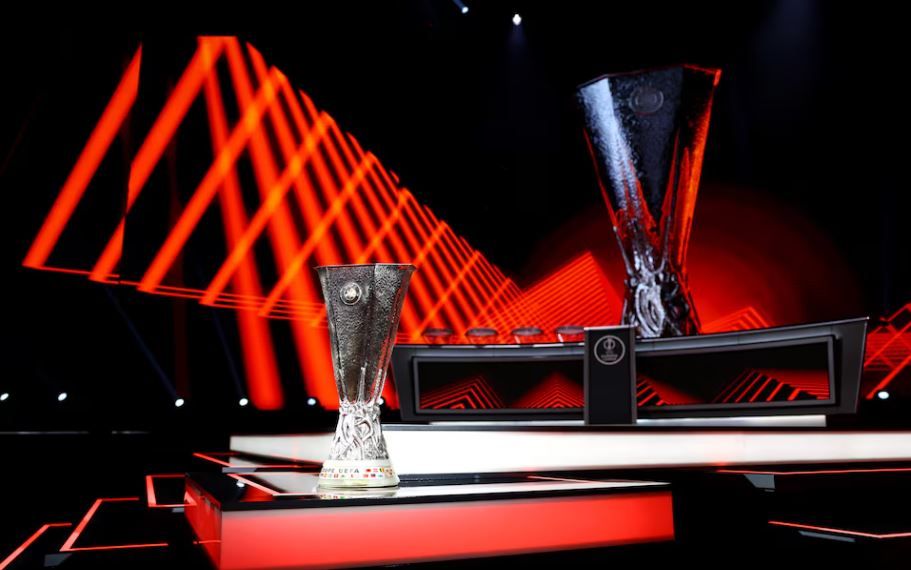 تکلیف هشت تیم صعود‌کننده به یک‌هشتم و تیم‌های راه یافته به پلی‌آف لیگ اروپا مشخص شد