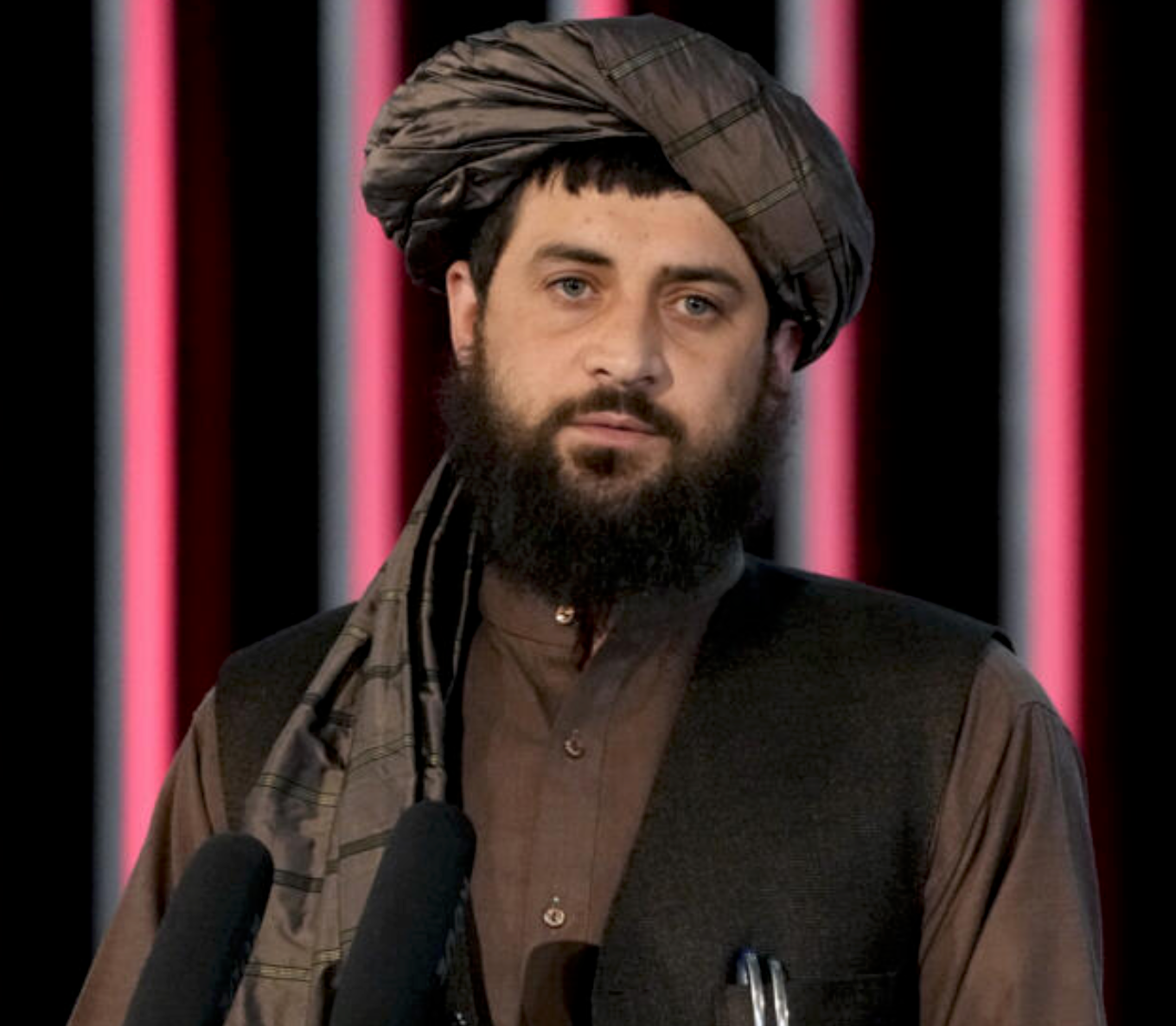 محمد یعقوب مجاهد: موږ په داخل او خارج کې چا ته اجازه نه ورکوو چې زموږ امنیت اخلال کړي