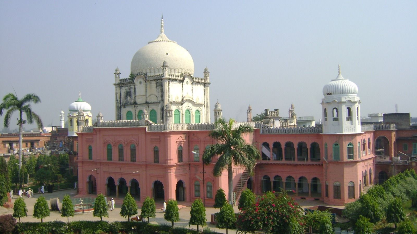 رابطه فکری طالبان با مکتب دیوبند