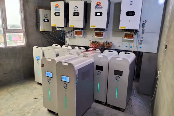 پکتیکا کې د یوه خصوصي شرکت په لګښت دوه مېګاواټه برېښنا ګټې اخیستنې ته وسپارل شوه