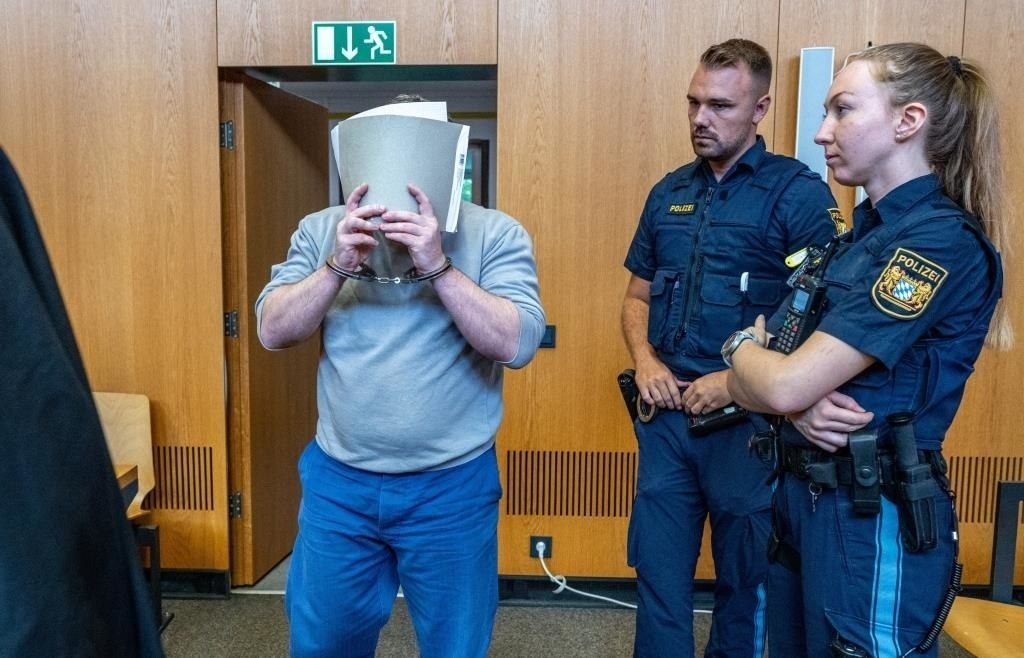 د جرمني فدرالي محکمې د هغه افغان د عمري بند سزا تایید کړه چې خپله مېرمن یې وژلې وه 